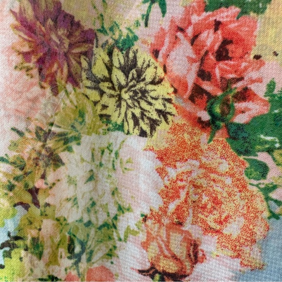 Bongo Floral Ruffle Tank Top - Picture 5 of 6